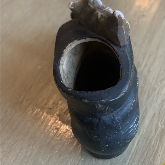 vintage Shoe with 2 little puppies porcelain? - Picture 4 of 9